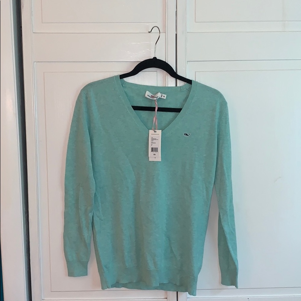 NEW WITH TAGS Vineyard Vines Cotton V-neck Sweater